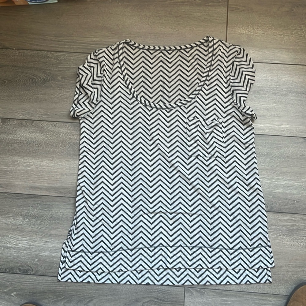Lululemon perfect layer tee